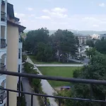 Avalon-high View Appartement *